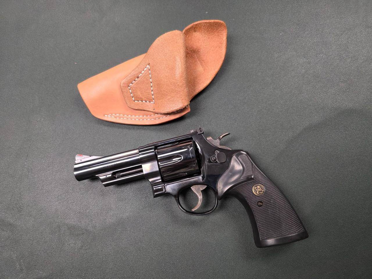 S&W 29-10 - Image 2